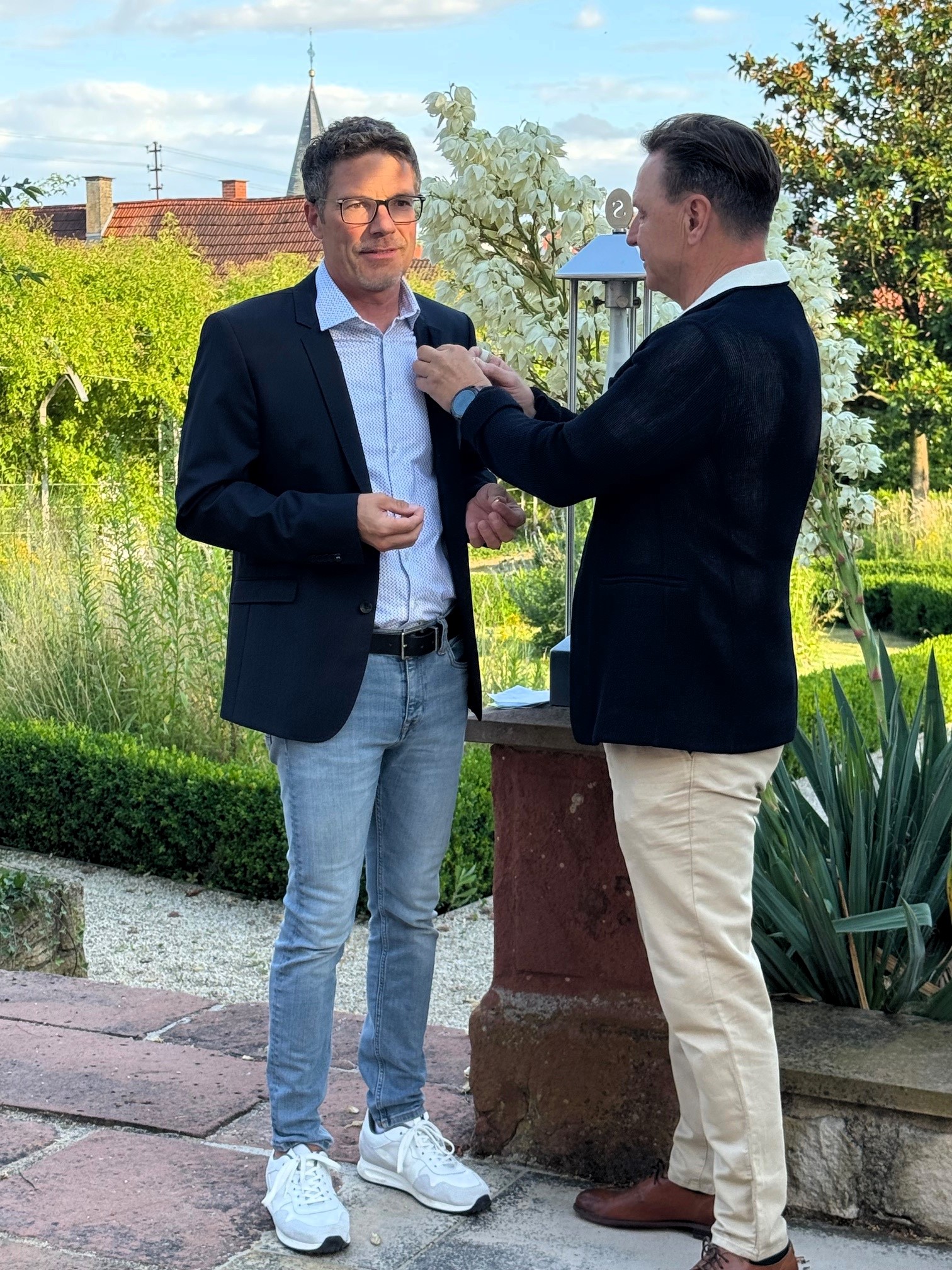 1 Foto Lions Club Bad Bergzabern - Prsidentenbergabe 2025